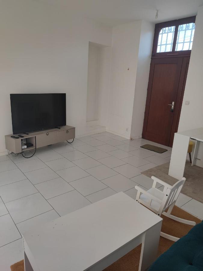 Appartement Chateau Des Montees 奥尔良 外观 照片